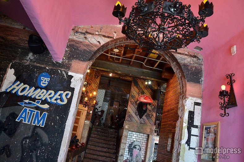 ピンクがテーマカラー