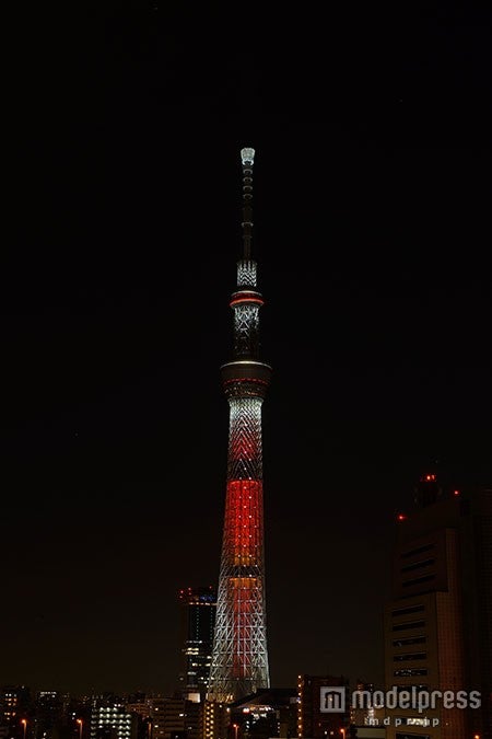 夏休み特別ライティング「キャンドルツリー」（C）TOKYO-SKYTREE