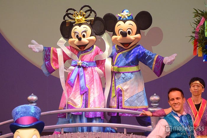 ディズニーシー、七夕スペシャルショー開催 ロマンティックな夜に感動