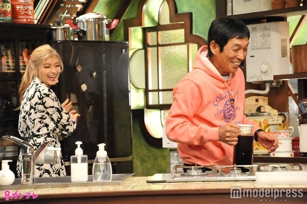 ローラ、明石家さんま(画像提供:関西テレビ)