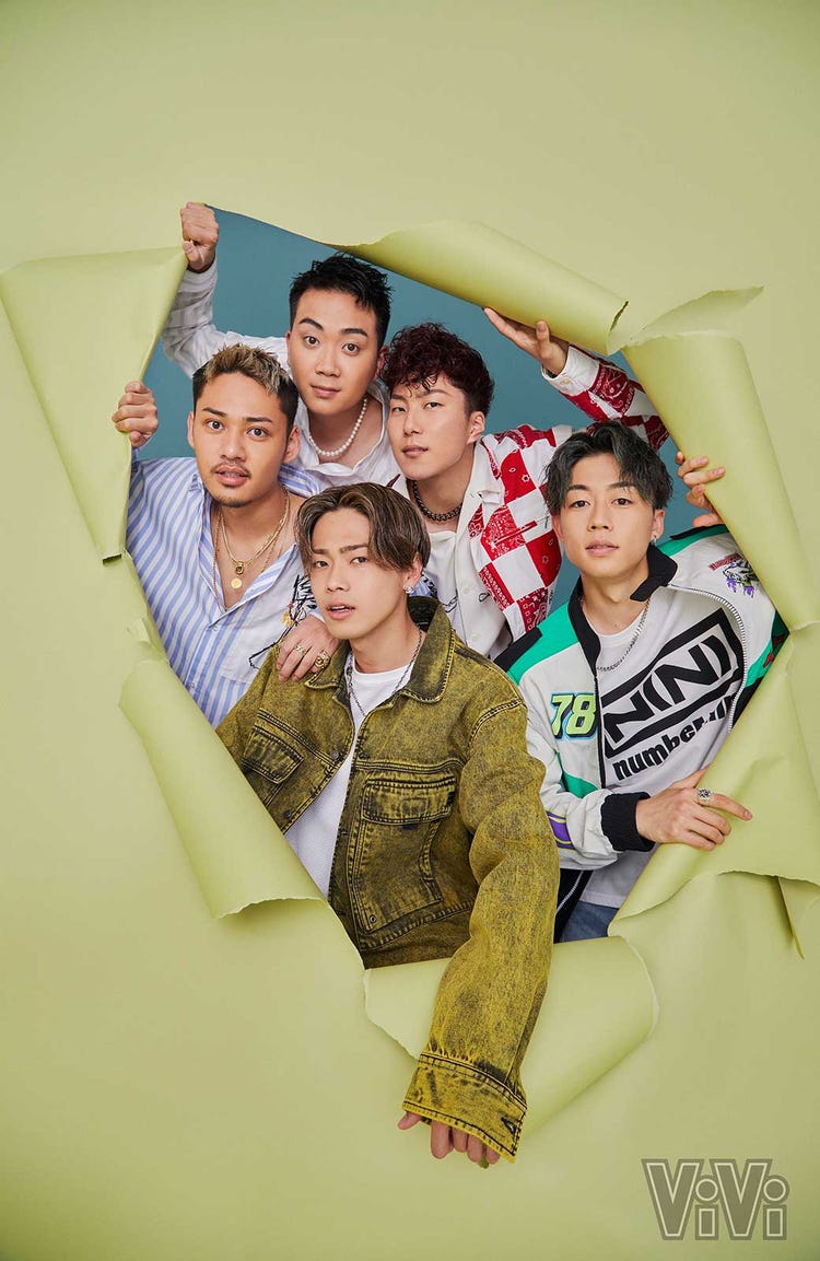 5人組若手youtuber コムドット Vivi 初登場で仲良しカット 理想のデートも明かす モデルプレス