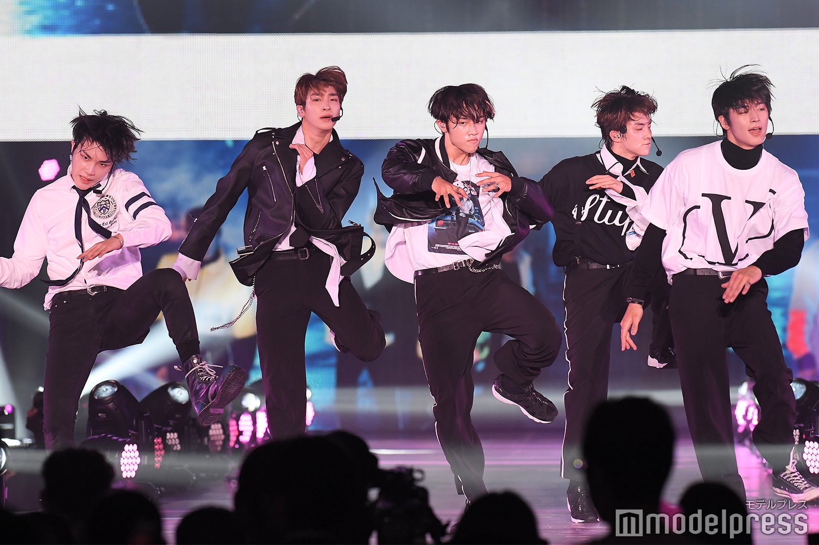 THE BOYZ（C）モデルプレス