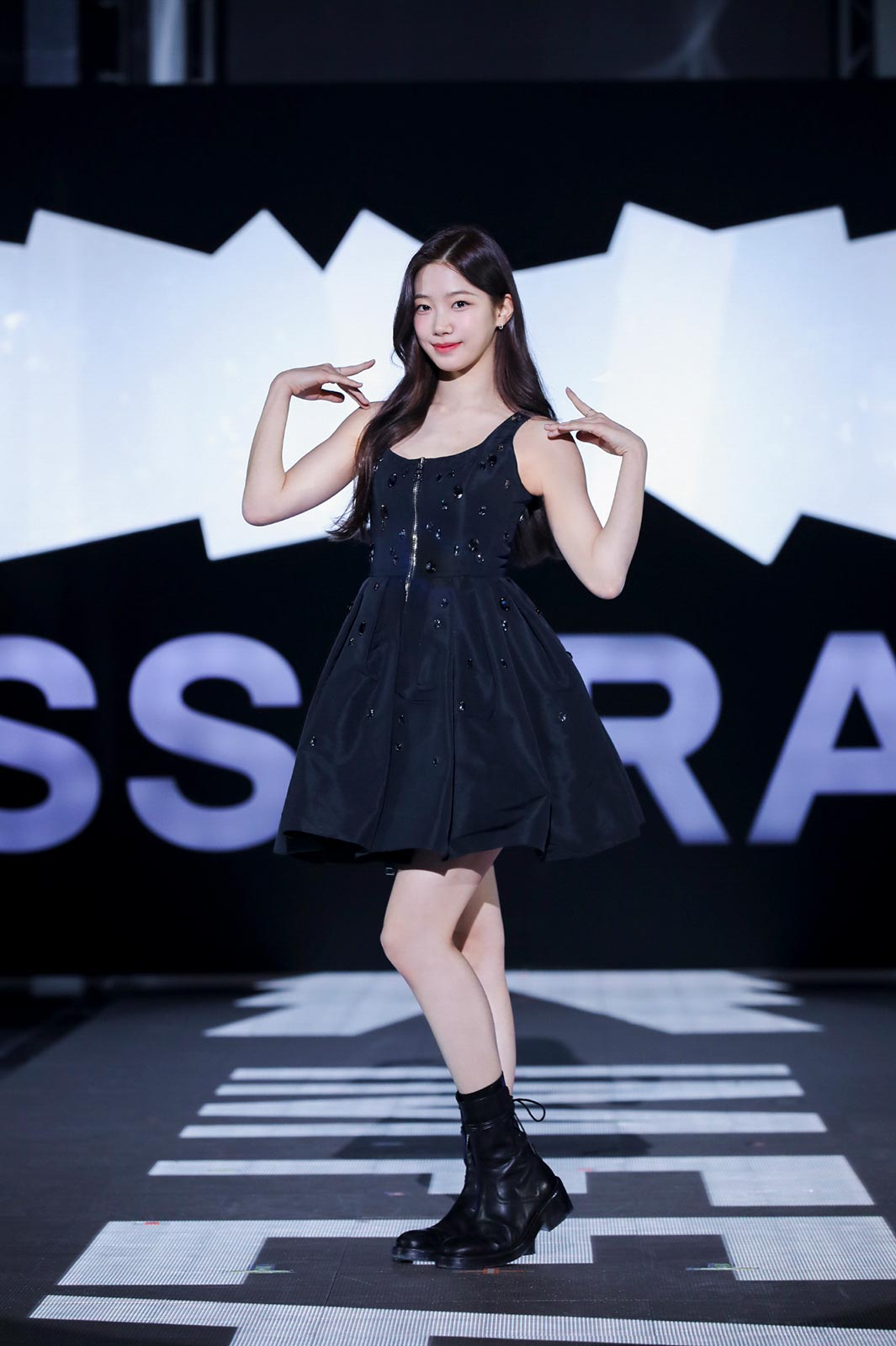 カズハ（C） SOURCE MUSIC