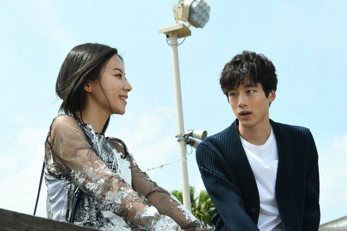 大西礼芳、坂口健太郎/「ごめん、愛してる」第4話より(画像提供:TBS)