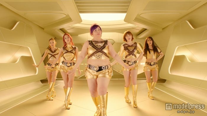 ニコルが“激太り”?!/「ソイカラ」新CM「太ったKARA」篇より