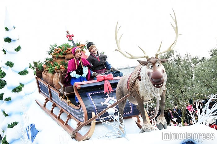 アナとクリストフ/「フローズンファンタジーパレード」(C)モデルプレス