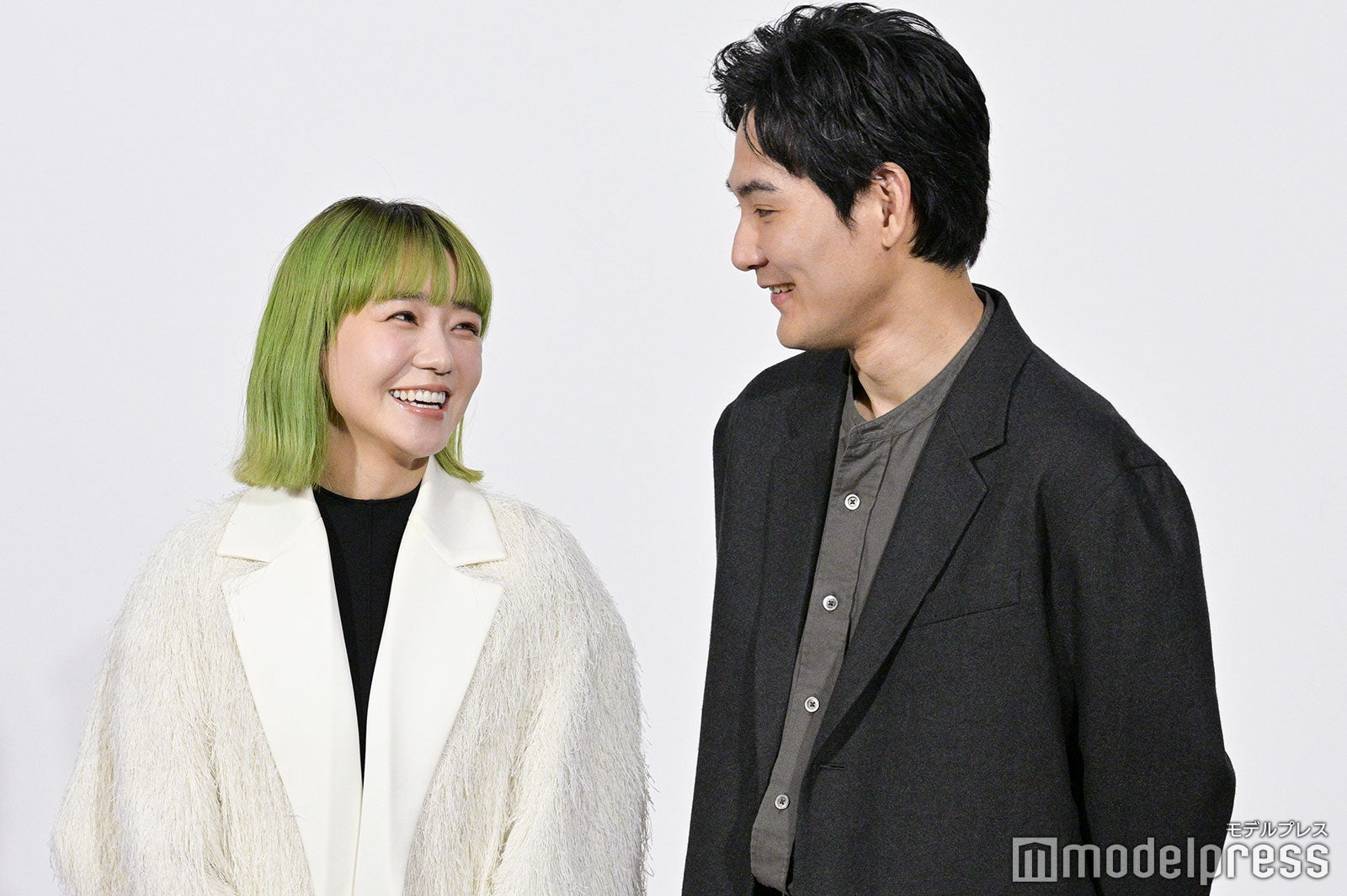 奈緒、松田龍平（C）モデルプレス