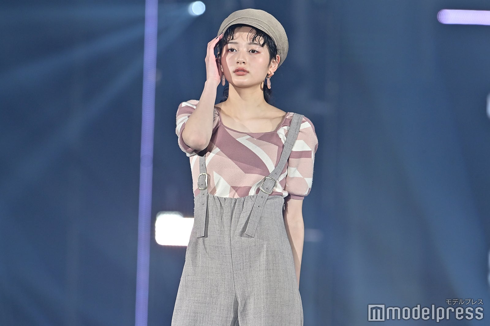 加藤栞（C）モデルプレス