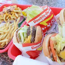 ロサンゼルスっ子御用達のファーストフード点「In-N-Out Burger」