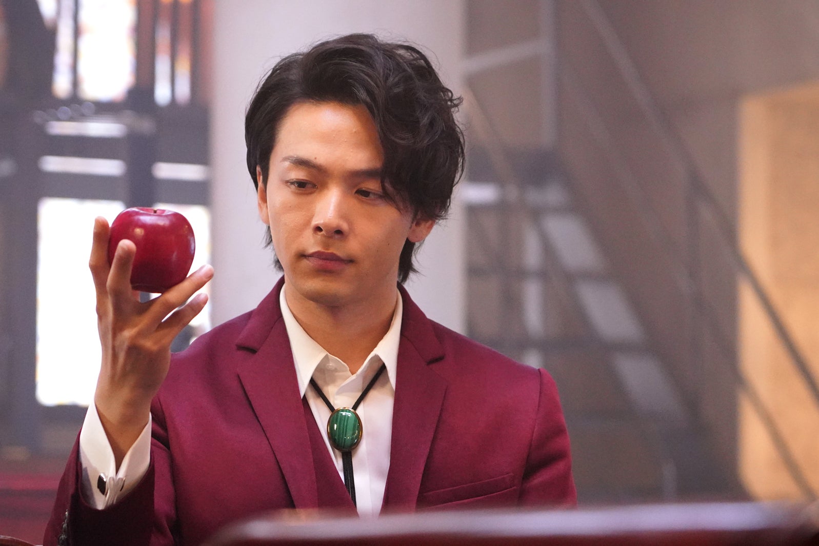 中村倫也／「美食探偵 明智五郎」特別編 第一弾（C）日本テレビ