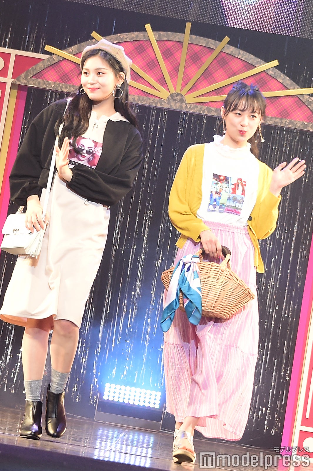 オムジ、鈴木美羽（みうぴよ） （C）モデルプレス