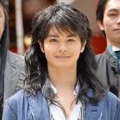 瀬戸康史 流暢なフランス語で 武士道 熱弁 会場から歓声 モデルプレス 瀬戸康史 流暢なフランス語で 武士道 熱弁 会場から歓声 モデルプレス