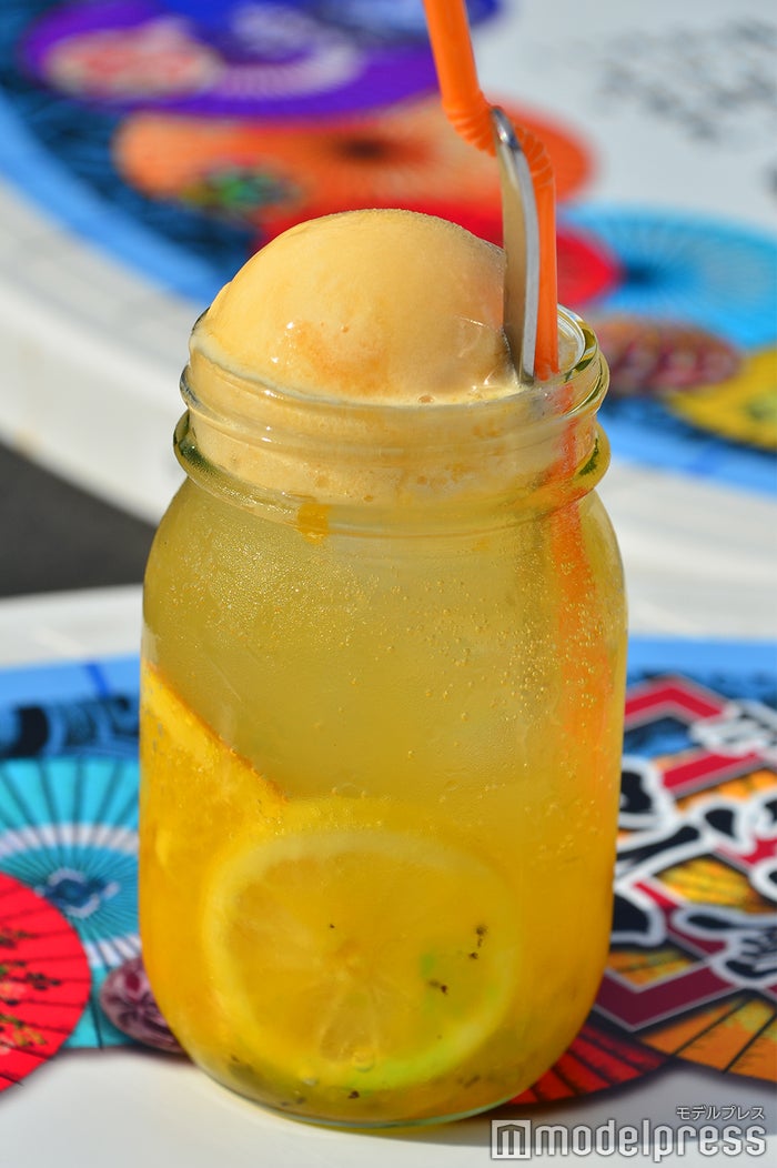 メ・チャウーマ S¥750（C）モデルプレス