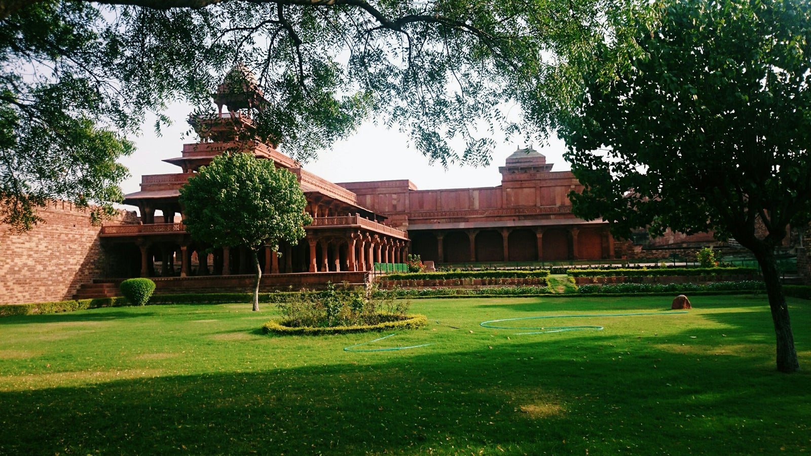 ファテープル・シークリー／画像提供：所属事務所