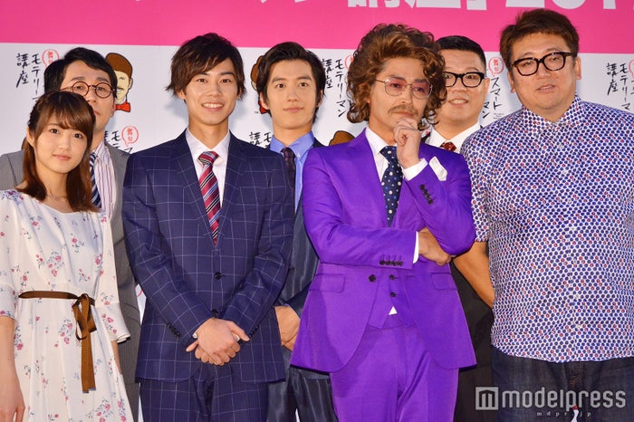 (前列左から)若月佑美、戸塚純貴、安田顕、福田雄一(後列左から)じろう、水田航生、長谷川忍 (C)モデルプレス