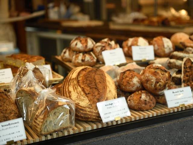 carousel_78450359b0d71f21195e7d1e044748d