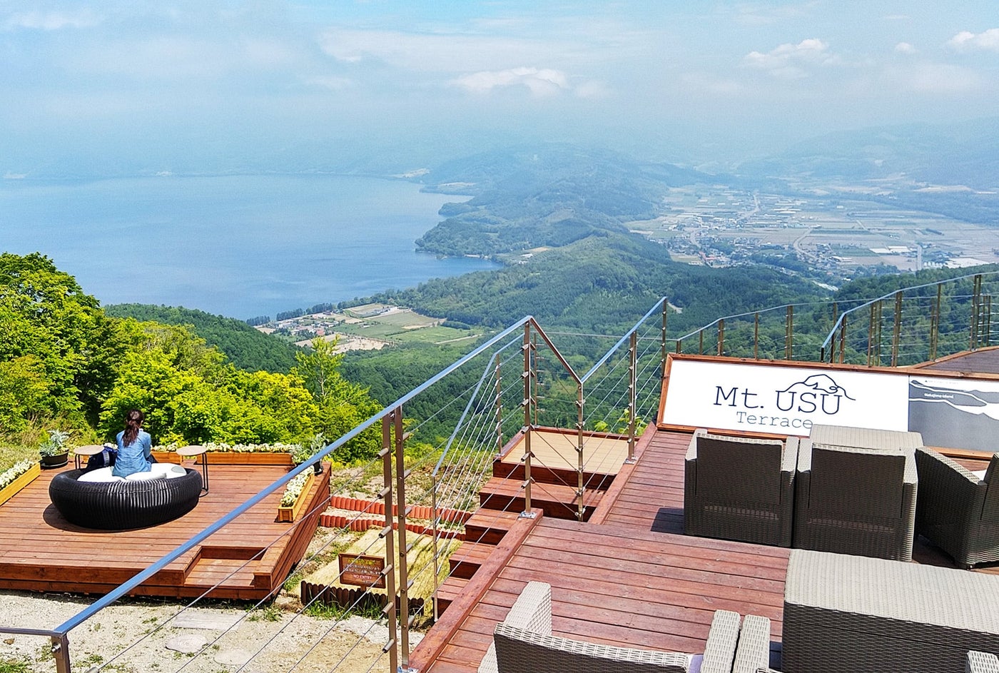 山頂のお休み処・Mt.USU Terrace