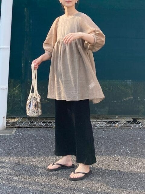 ワンピース　コーデ　黒　秋