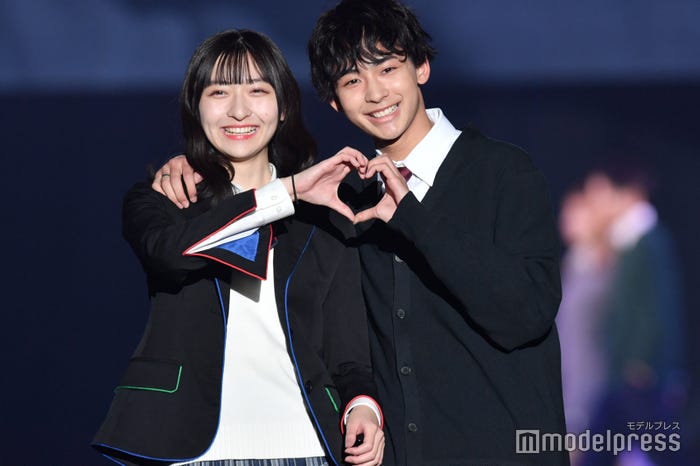 横山莉華、松井大奈 (C)モデルプレス