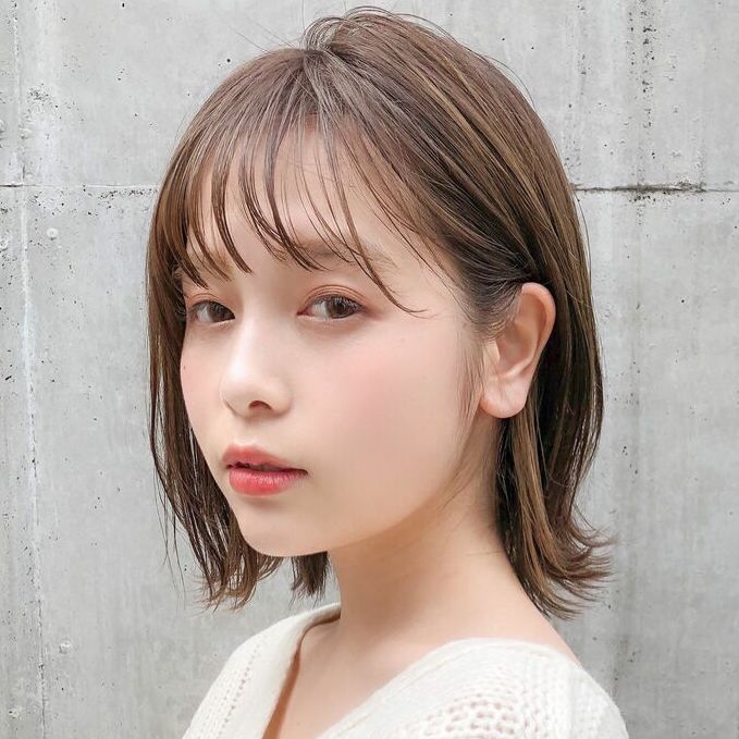 インナーカラーを活かしたヘアアレンジ集 色を綺麗に魅せる髪型をご紹介 モデルプレス インナーカラーを活かしたヘアアレンジ集 色を綺麗に魅せる髪型をご紹介 モデルプレス