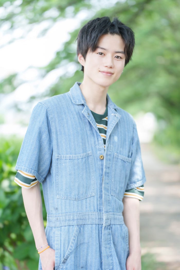 奥智哉(C)缶爪さわ・椿ゆず/KADOKAWA/「みなと商事コインランドリー2」製作委員会