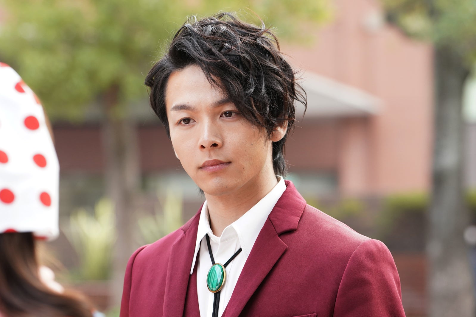 中村倫也／「美食探偵 明智五郎」第1話より（C）日本テレビ