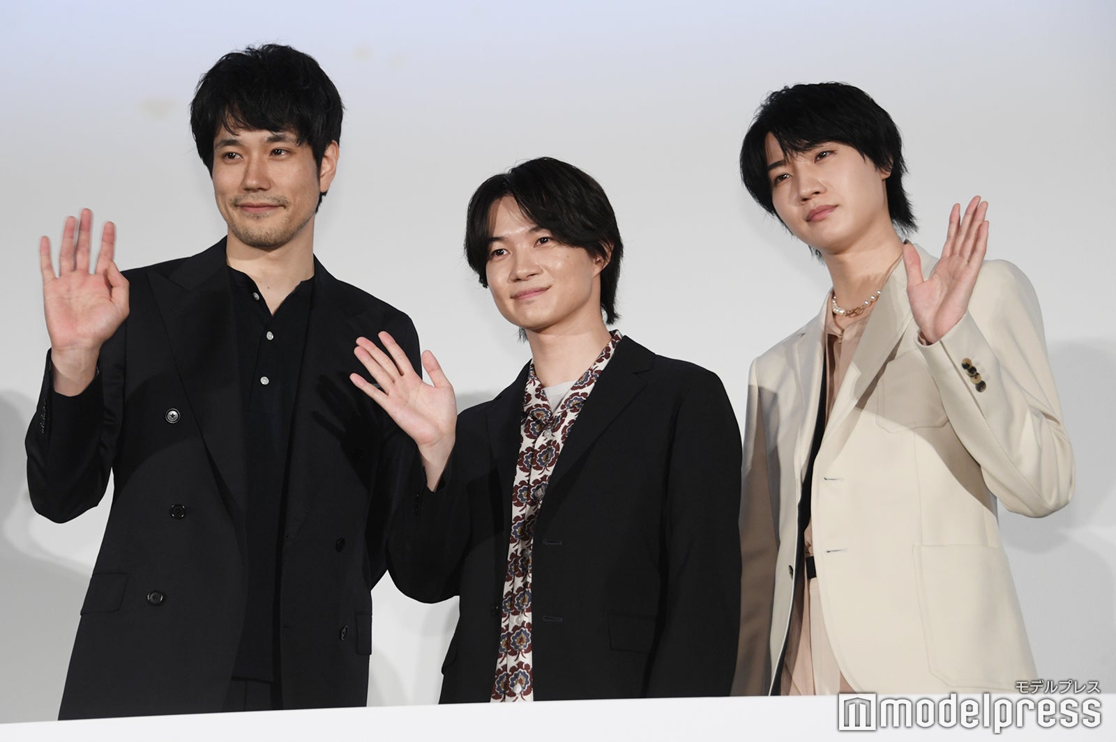 3兄弟役を演じた松山ケンイチ、神木隆之介、桜田通（C）モデルプレス