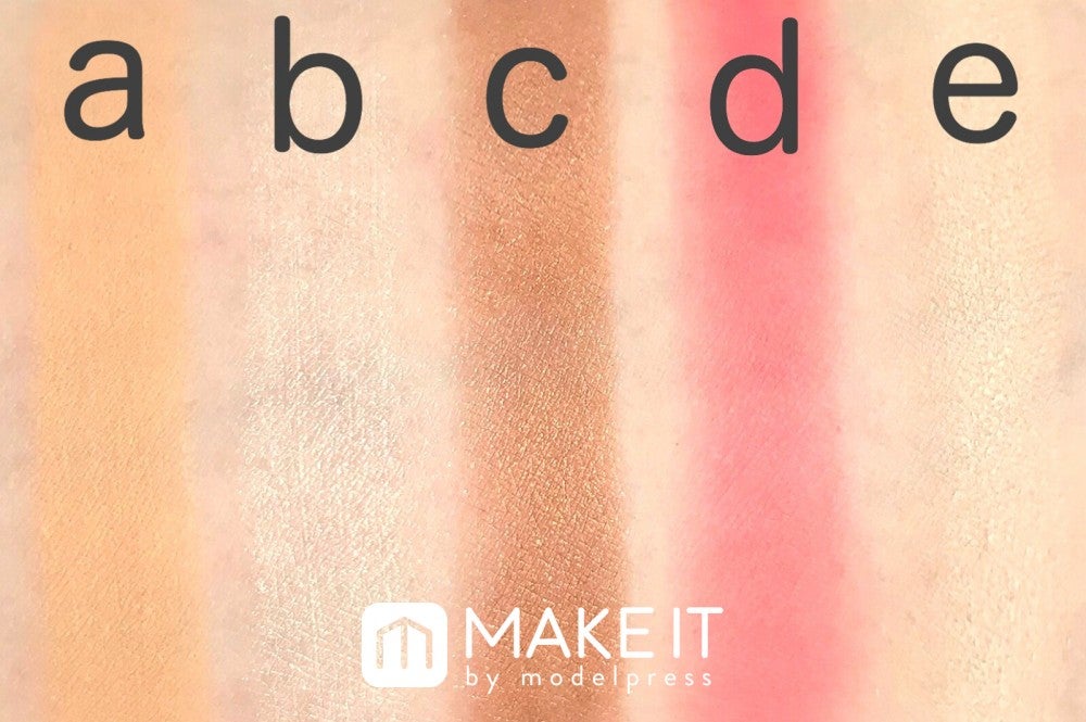 ADDICTION／コンパクト10 リミテッドエディション／ベージュ アディクション (C)メイクイット