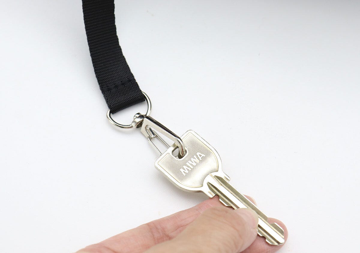 紐付き ヒステリックミニビッグパフショルダーバッグ紐付き