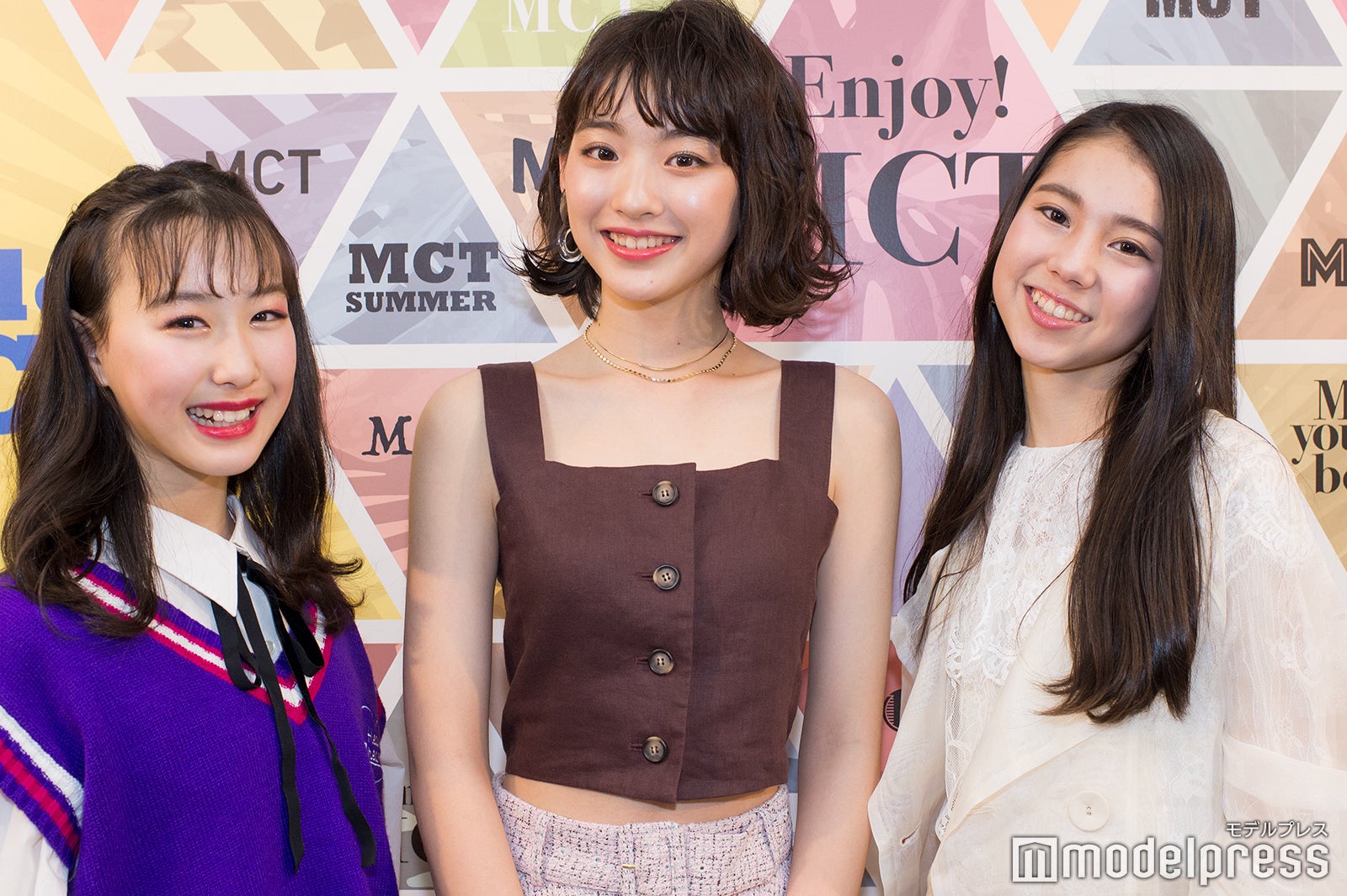 （左から）山下森羅さん、村上なずなさん、池田メリッサさん（C）モデルプレス 