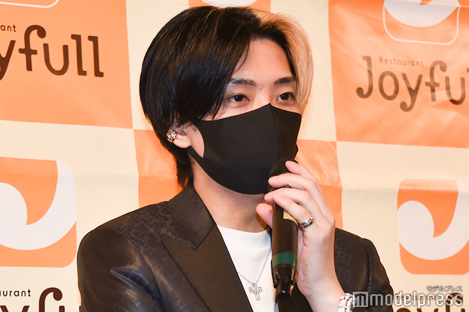 ヒカル、炎上・スキャンダルに言及 現在恋人は「いっぱいいます」