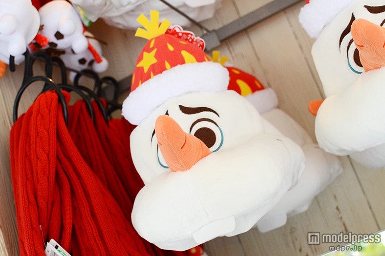 ディズニークリスマス、カップルにオススメ！ペアグッズで