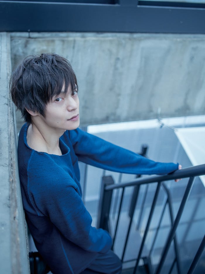 窪田正孝/「窪田正孝×写真家・齋藤陽道 カレンダー2017.4-2018.3」より(画像提供:所属事務所)