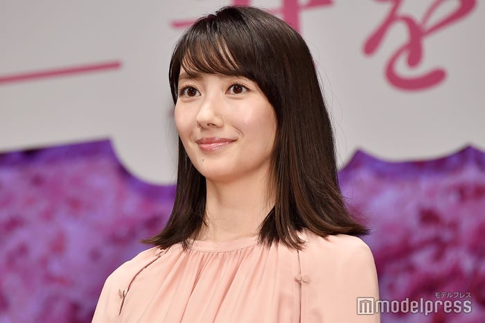 波瑠(C)モデルプレス