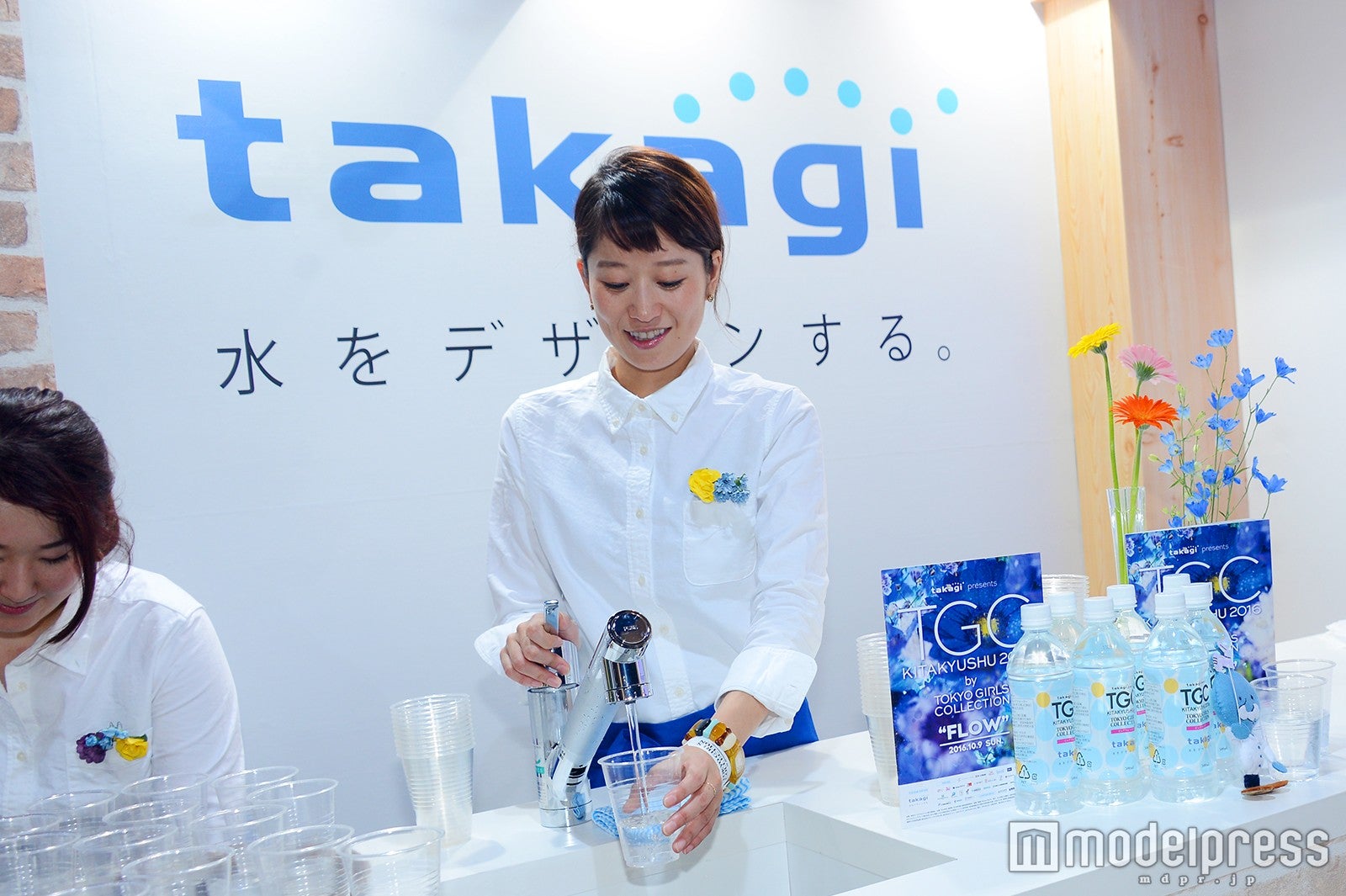 タカギの蛇口一体型浄水器「みず工房」を通した浄水（C）モデルプレス
