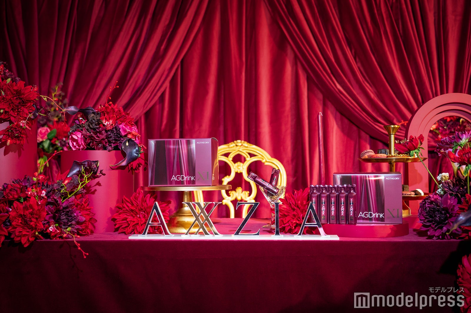 ダイニングフォトスポット（C）モデルプレス