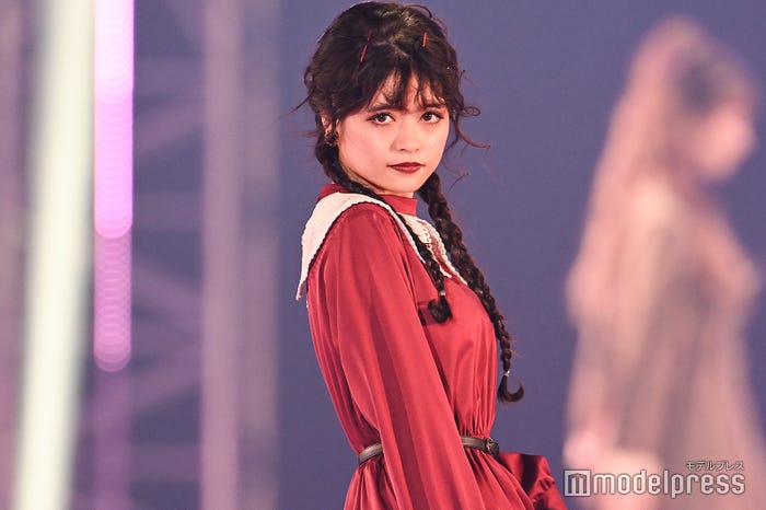 景井ひな(C)モデルプレス