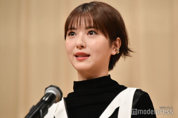 浜辺美波(C)モデルプレス