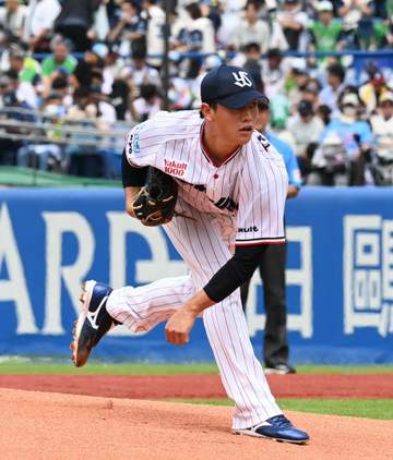 ヤクルトが接戦落として連敗 高卒2年目・モイエセフがプロ初スタメン起用も不発