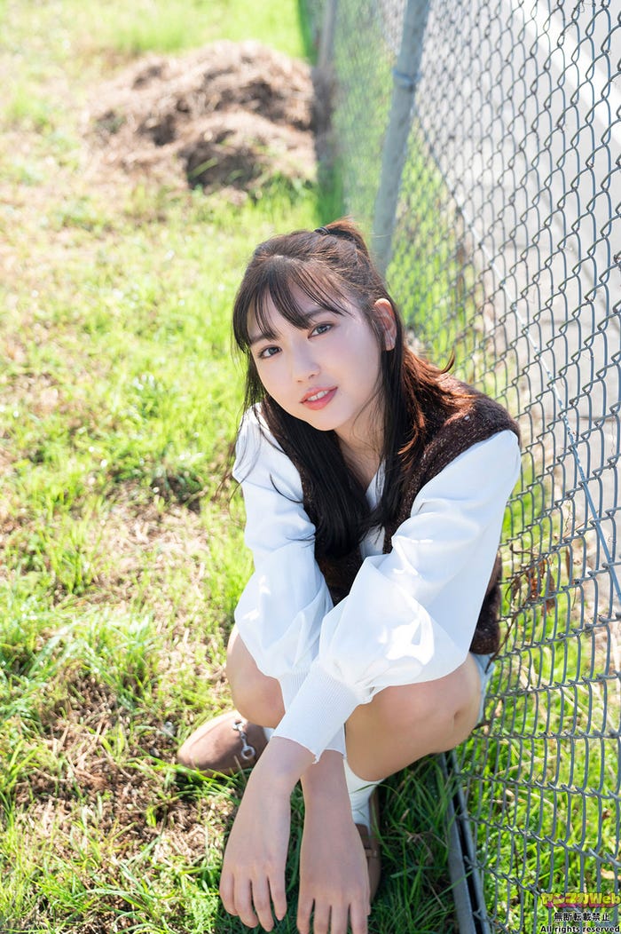 沢口愛華(C)佐藤佑一 /ヤンマガWeb