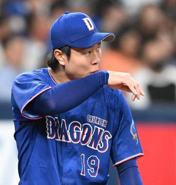 中日・高橋宏は四回途中7安打5失点KO 2番手の牧野は2連続押し出し含む3連続四球、3番手メヒアも2点打浴びこの回一挙に5失点