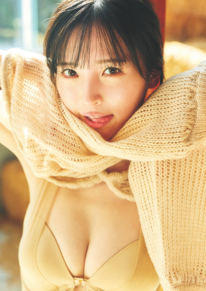 ＃よーよーよー・由良ゆら、黄色ビキニから美バストのぞく「週プレ」登場