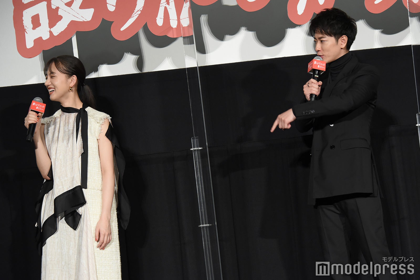 清原果耶、佐藤健（C）モデルプレス