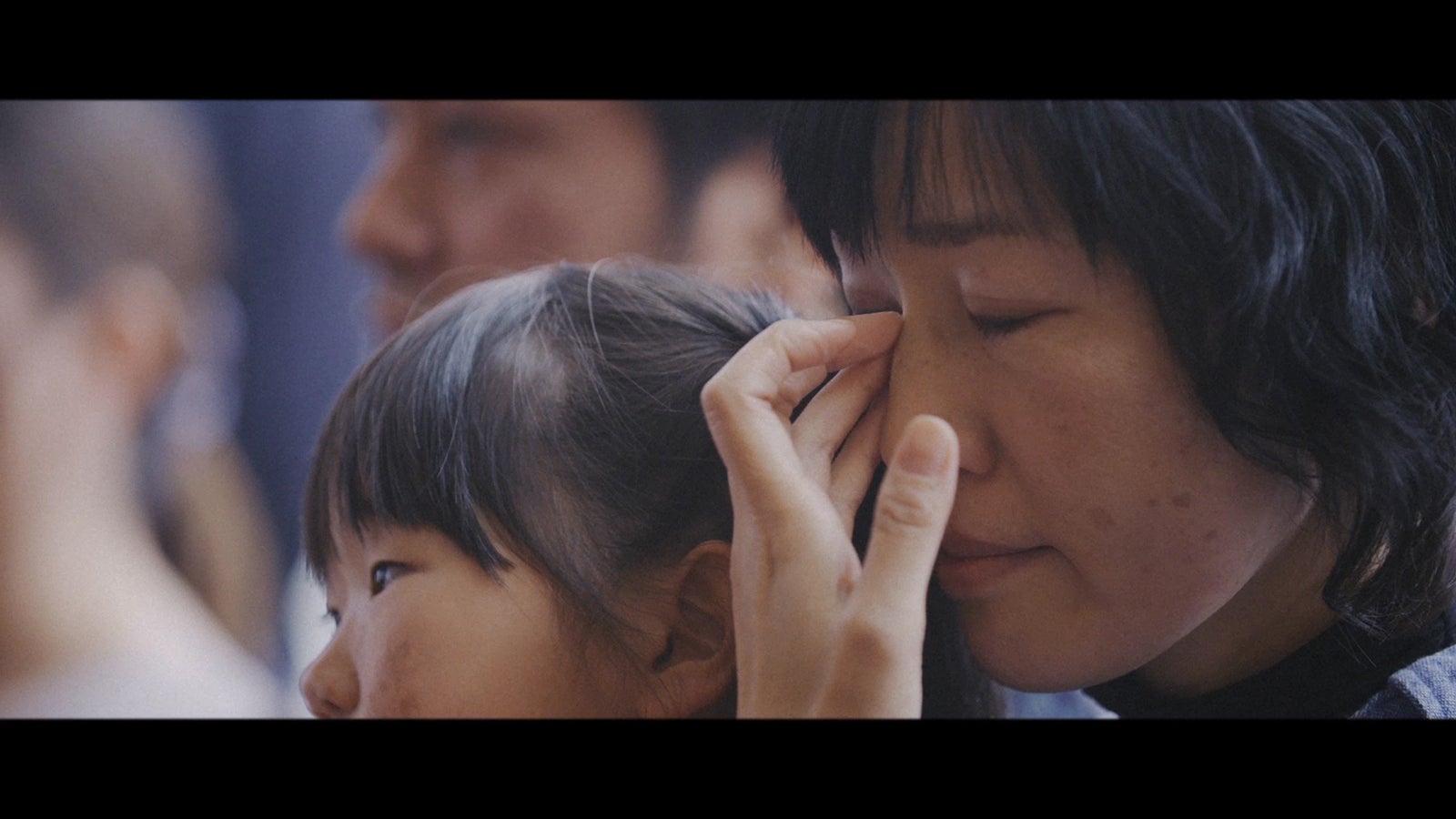 AKB48「願いごとの持ち腐れ」MVより（C）AKS