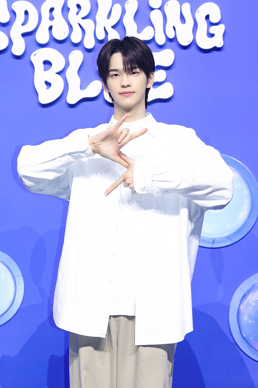 SHINYU／TWS（P）＆（C）PLEDIS Entertainment