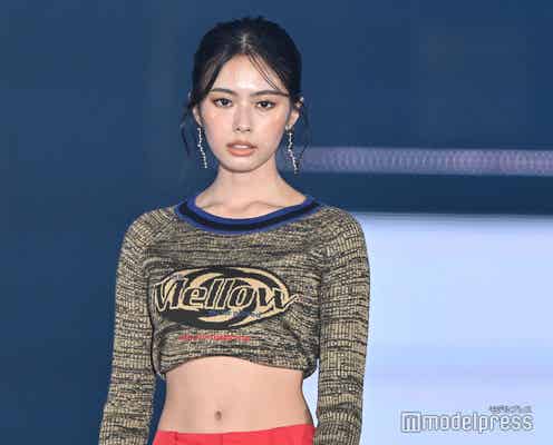 安斉星来、“超ミニ丈”トップスで美くびれ披露【GirlsAward 2024AW】