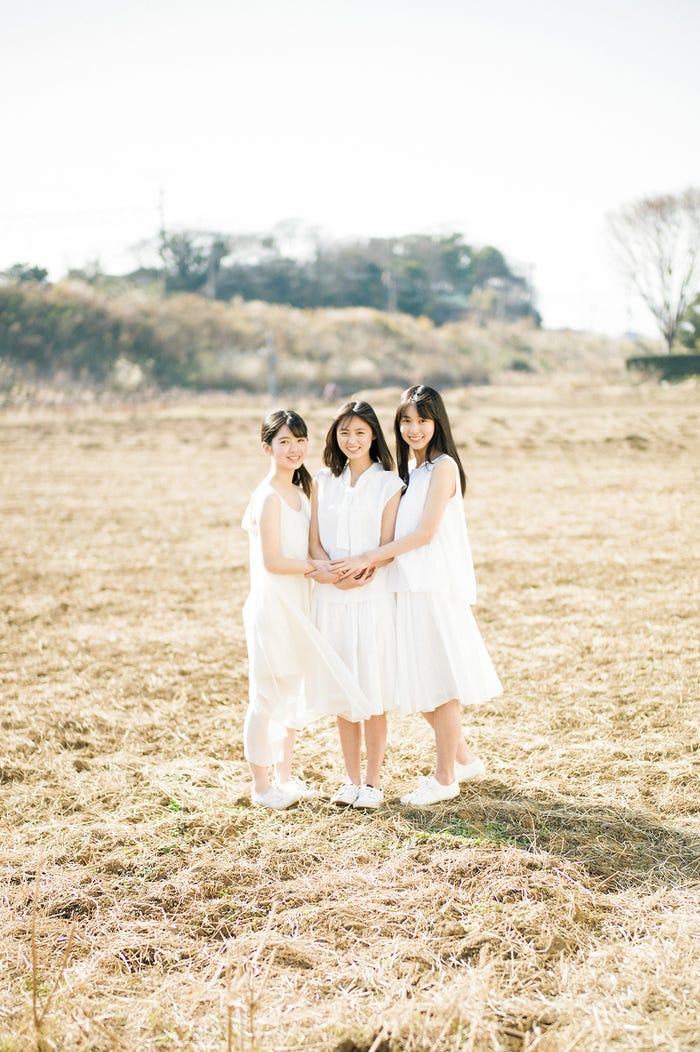 筒井あやめ、遠藤さくら、賀喜遥香(画像提供:講談社)