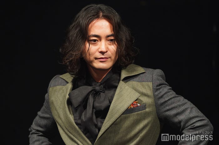 山田孝之(C)モデルプレス