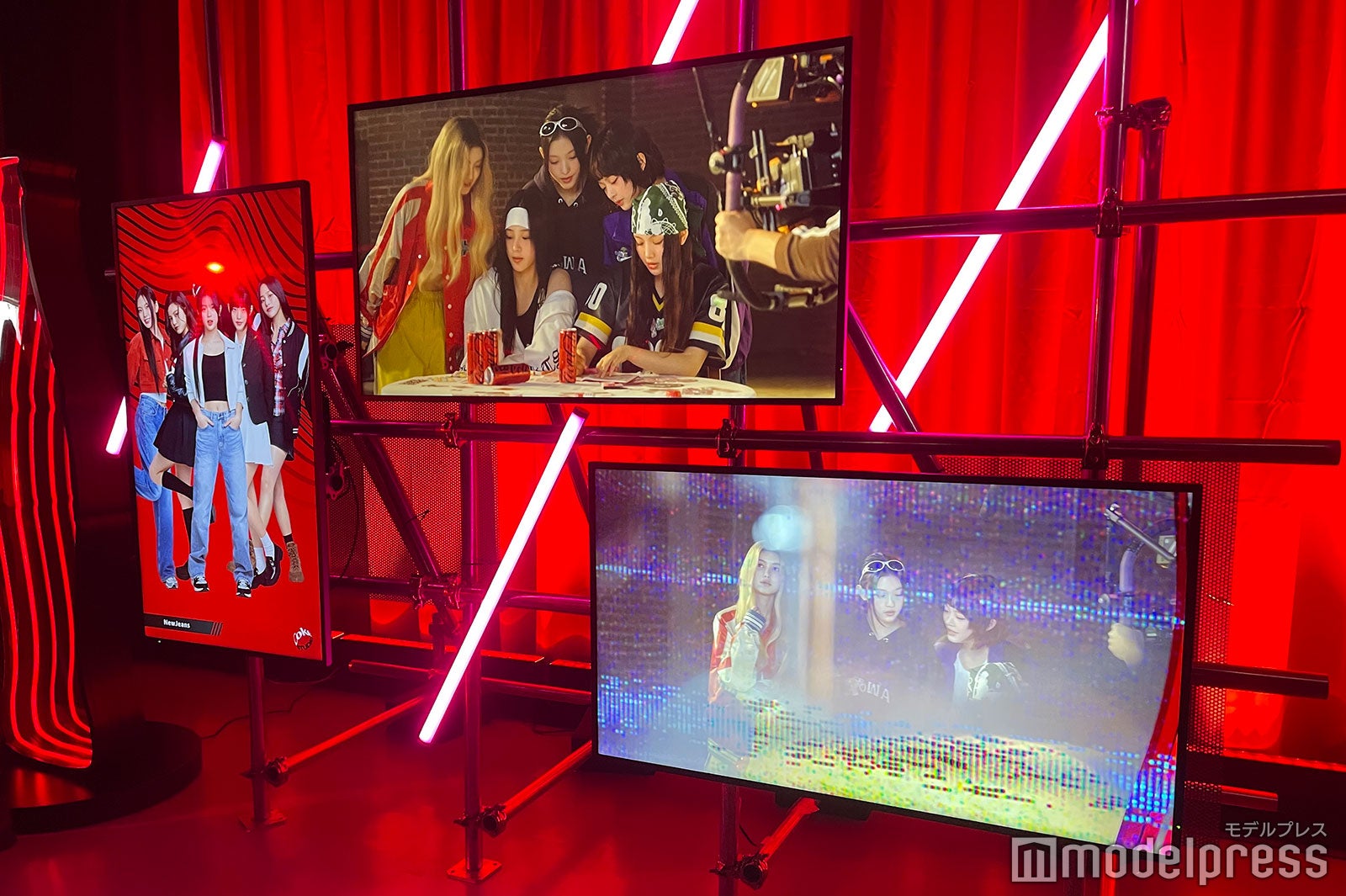 NewJeans「Coke STUDIO Live」会場の様子（C）モデルプレス