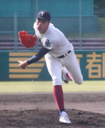 大阪桐蔭・川本 8回0封、自己新154キロ「いいバランスで投げられていた」近畿初戦白星